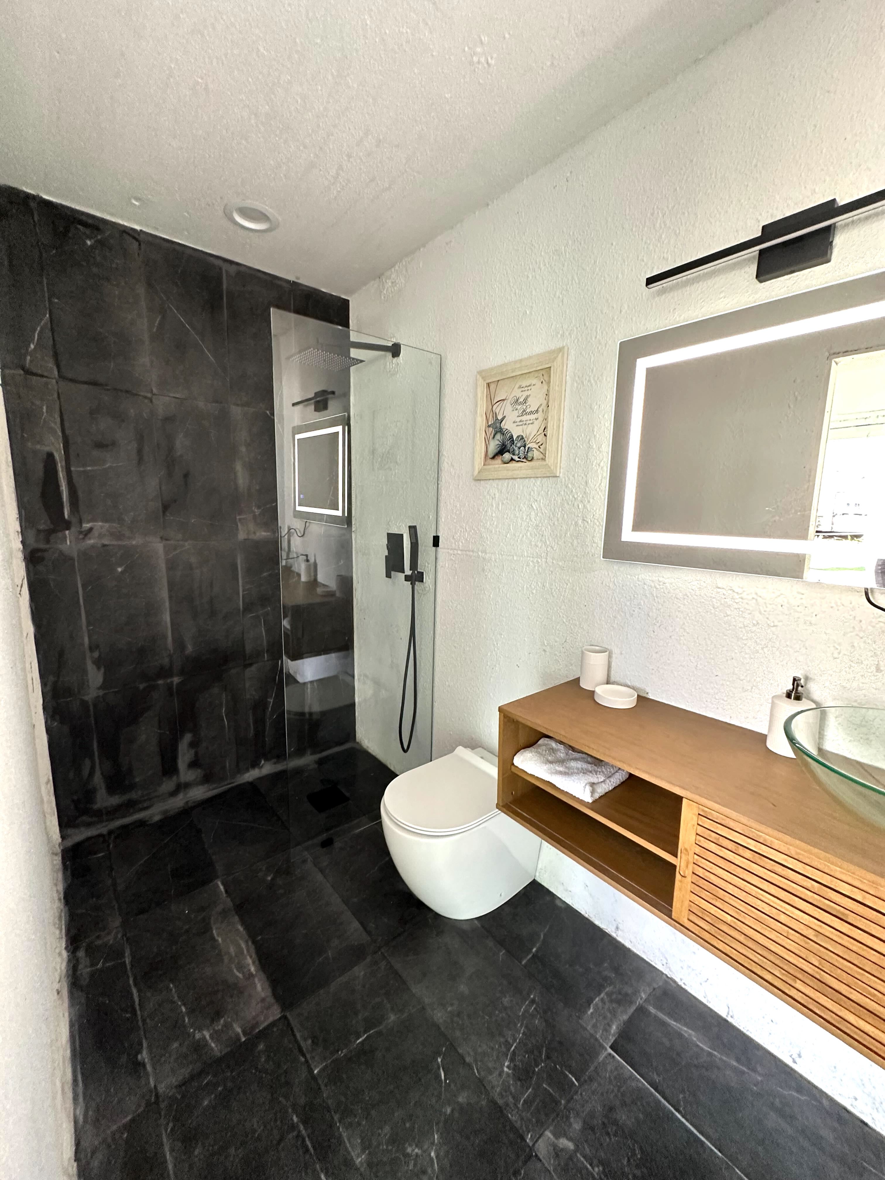 Coquina interior bathroom